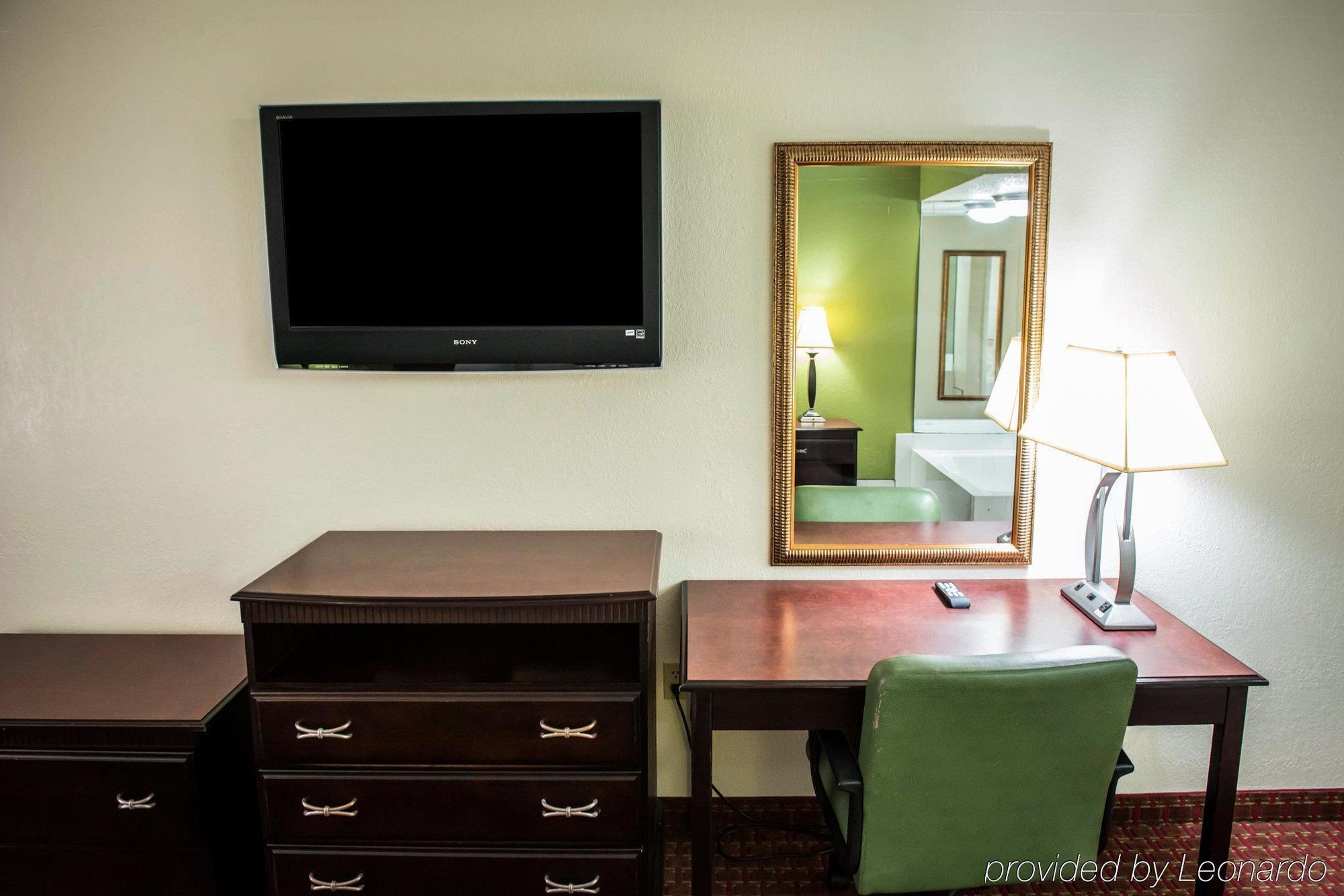 Quality Inn Chipley I-10 At Exit 120 Esterno foto