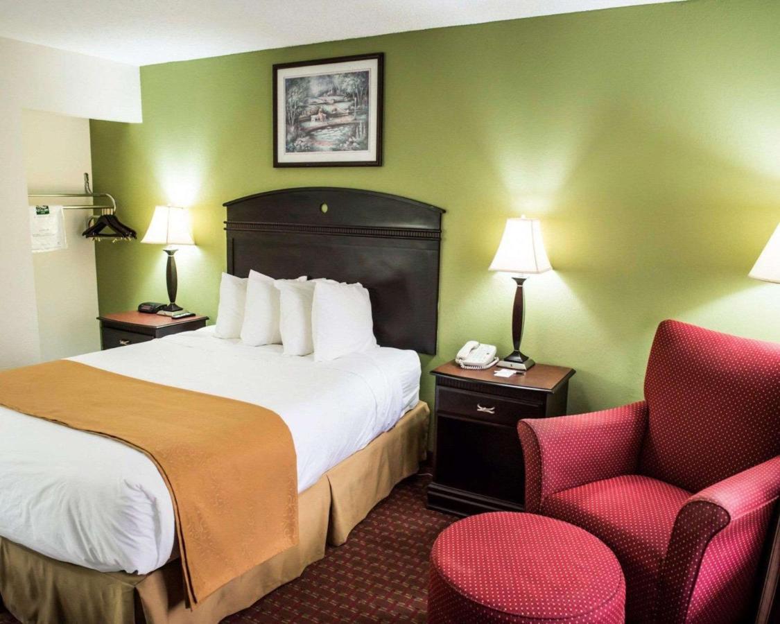 Quality Inn Chipley I-10 At Exit 120 Esterno foto